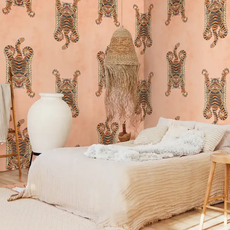 Carta da parati Tigre tibetana - Rosa / TNT Effetto Muro / 100x300 cm Fabrieksprijs
