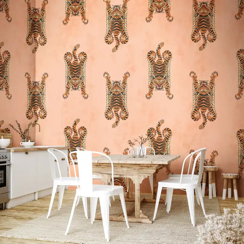 Carta da parati in Fibra di Vetro Tigre tibetana - Rosa / 100% Fibra di vetro / 95x300 cm Must-Have
