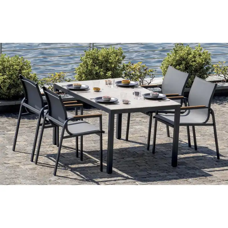 Tavolo e sedie da giardino in polywood nero 4 posti Dagaanbieding
