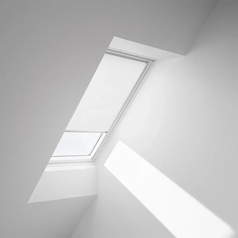 Favoriet Tenda a rullo Velux RFL M04 1028S bianco