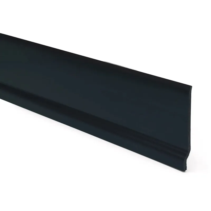 Battiscopa in PVC nero H 7 cm Gratis Retour