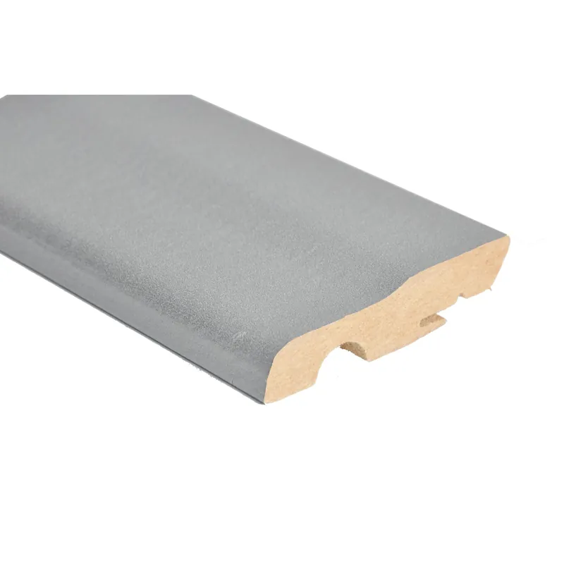 Nu Kopen Battiscopa in MDF con passacavo rivestito alluminio H 6 cm