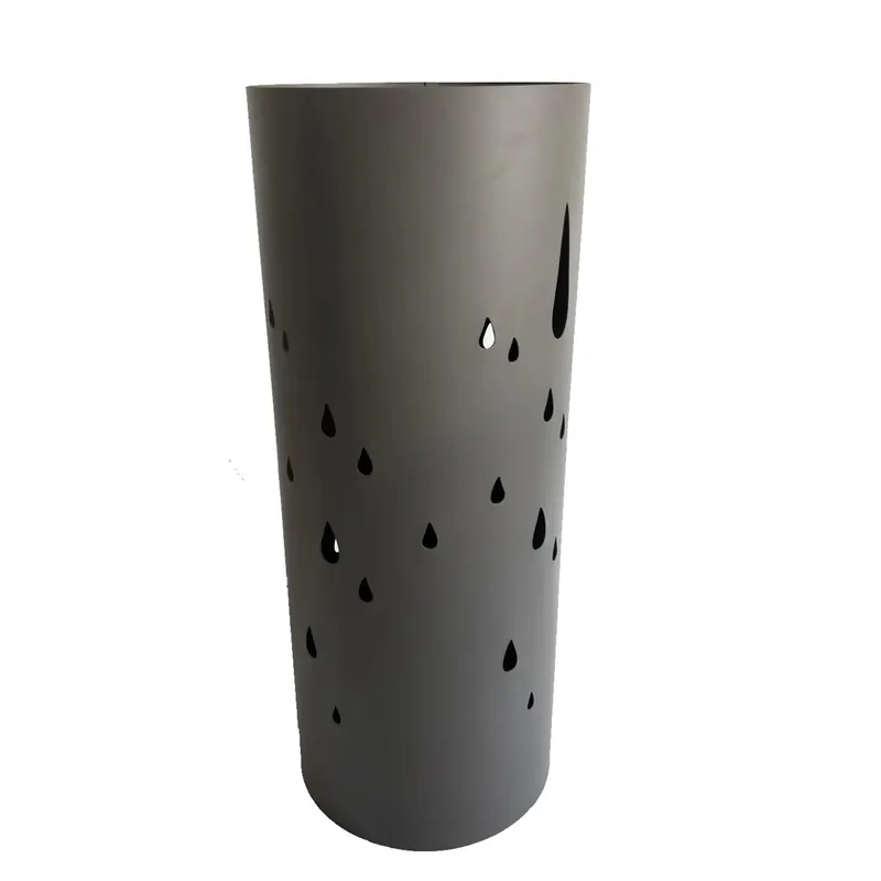 Portaombrelli in ferro con intagli e vaschetta salvagoccia 49x15,5 cm. Dagaanbieding