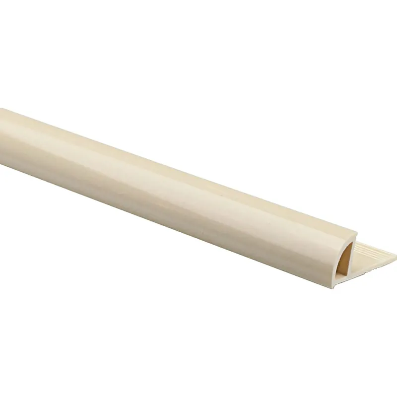 Profilo terminale a quarto di tondo in PVC brillante Jasmin 10 mm x 2,5 m Direct Beschikbaar