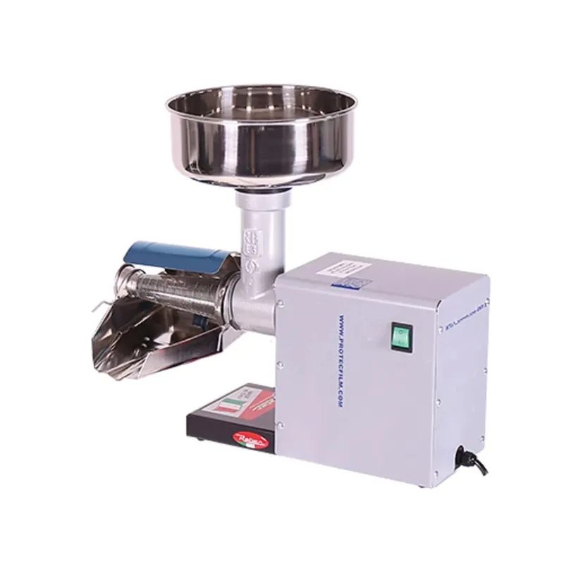 Spremipomodori n°3 Reber 10900n 150 W Must-Have